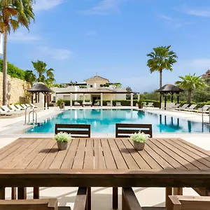 Appartement Luxury & Sunny With Breathtaking View In Marbella East, Ojén